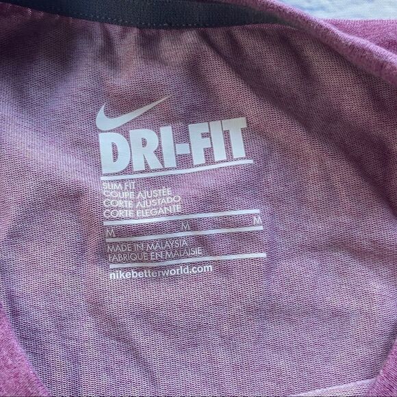 Nike Dri Fit Slim Fit Knit Long Sleeve Top EUC Medium - Picture 7 of 7